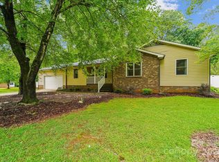 1585 Bloomfield Rd, Rock Hill, SC 29732