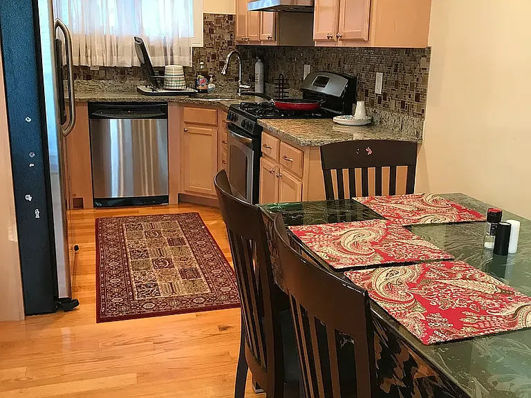 21 Antwerp St #21 — Photo 4