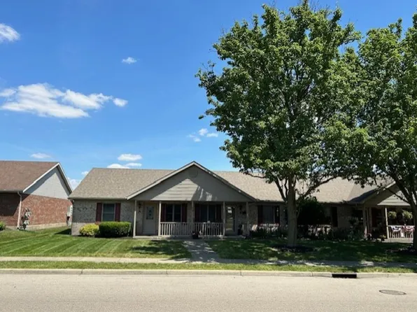 1565 Wayne St #A, Troy, OH 45373