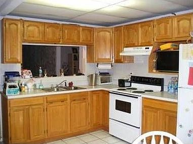 3rd image of 4106 Wedgemere Dr Unit A
