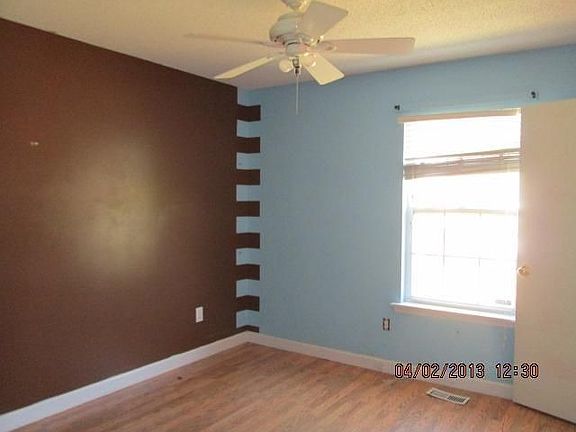 5th image of 4529 Wellington Dr