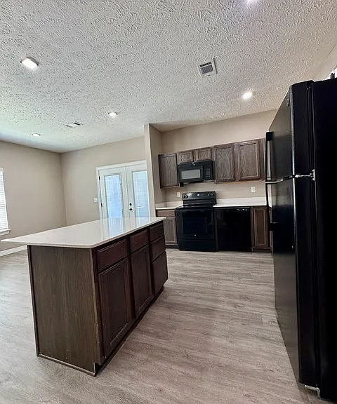 305 N 13th St #101 — Photo 9