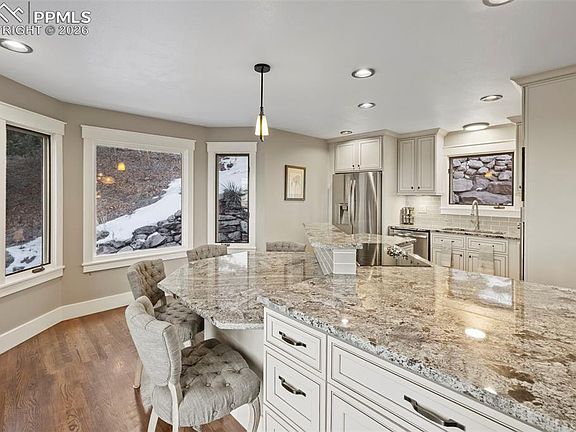 3rd image of 745 Scrub Oak Rd