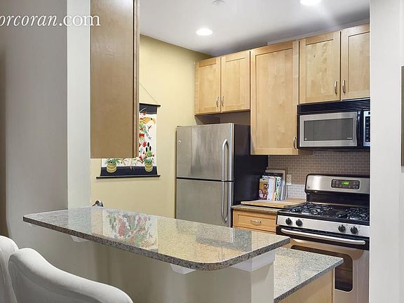 5th image of 504 W 136th St APT 4A