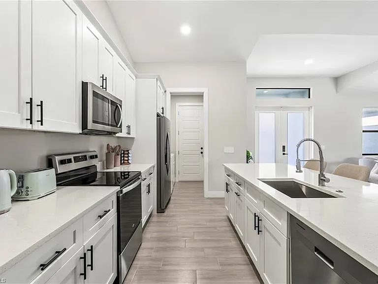 4600 Key Largo Ln — Photo 14
