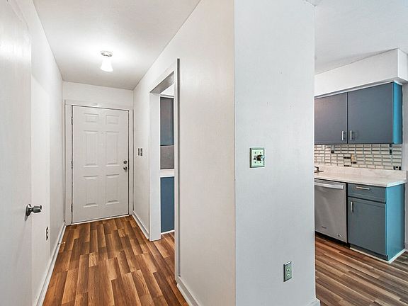 4th image of 3606 Top Of The Pines Ct