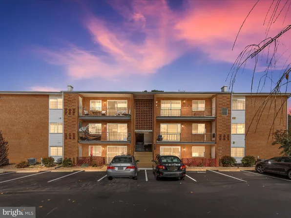 631 Waterloo Rd APT 122, Warrenton, VA 20186