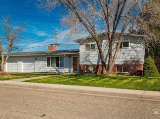 420 E 12 N, Mountain Home, ID 83647