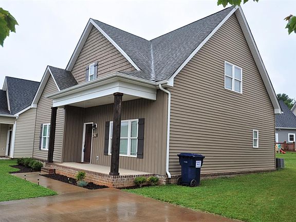 2nd image of 506 Cornerstone St