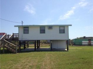 1122 Anderson Ave, Port Bolivar, TX 77650