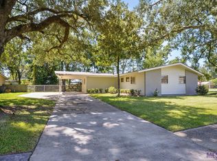 8904 Kingcrest Pkwy, Baton Rouge, LA 70810