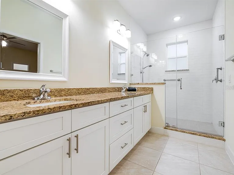 520 Nogales Ct — Photo 29