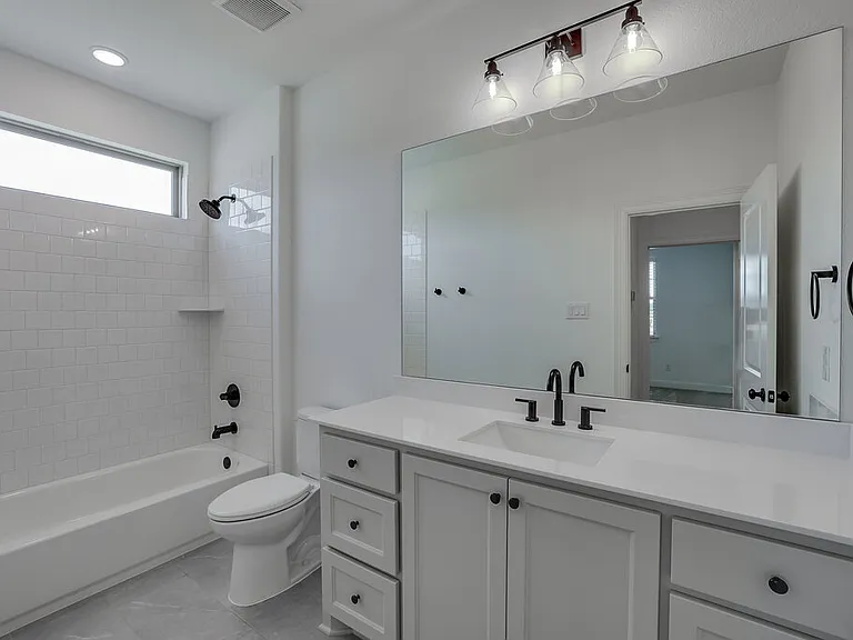 611 Hummingbird Dr — Photo 15