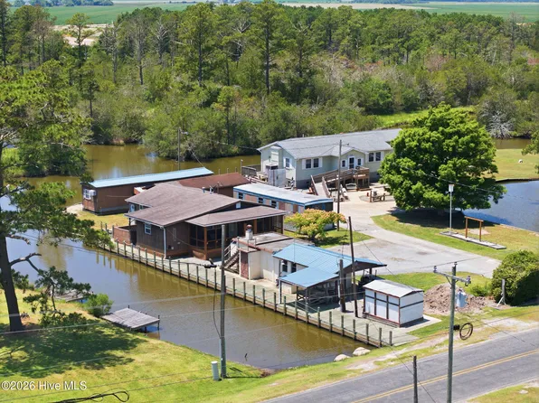 1556 Farrow Fork Road, Engelhard, NC 27824