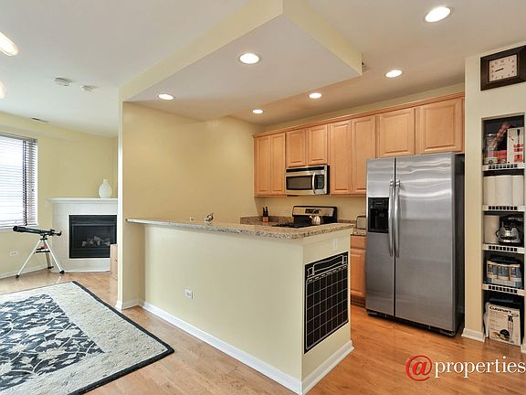 Kitchen / Breakfast Room