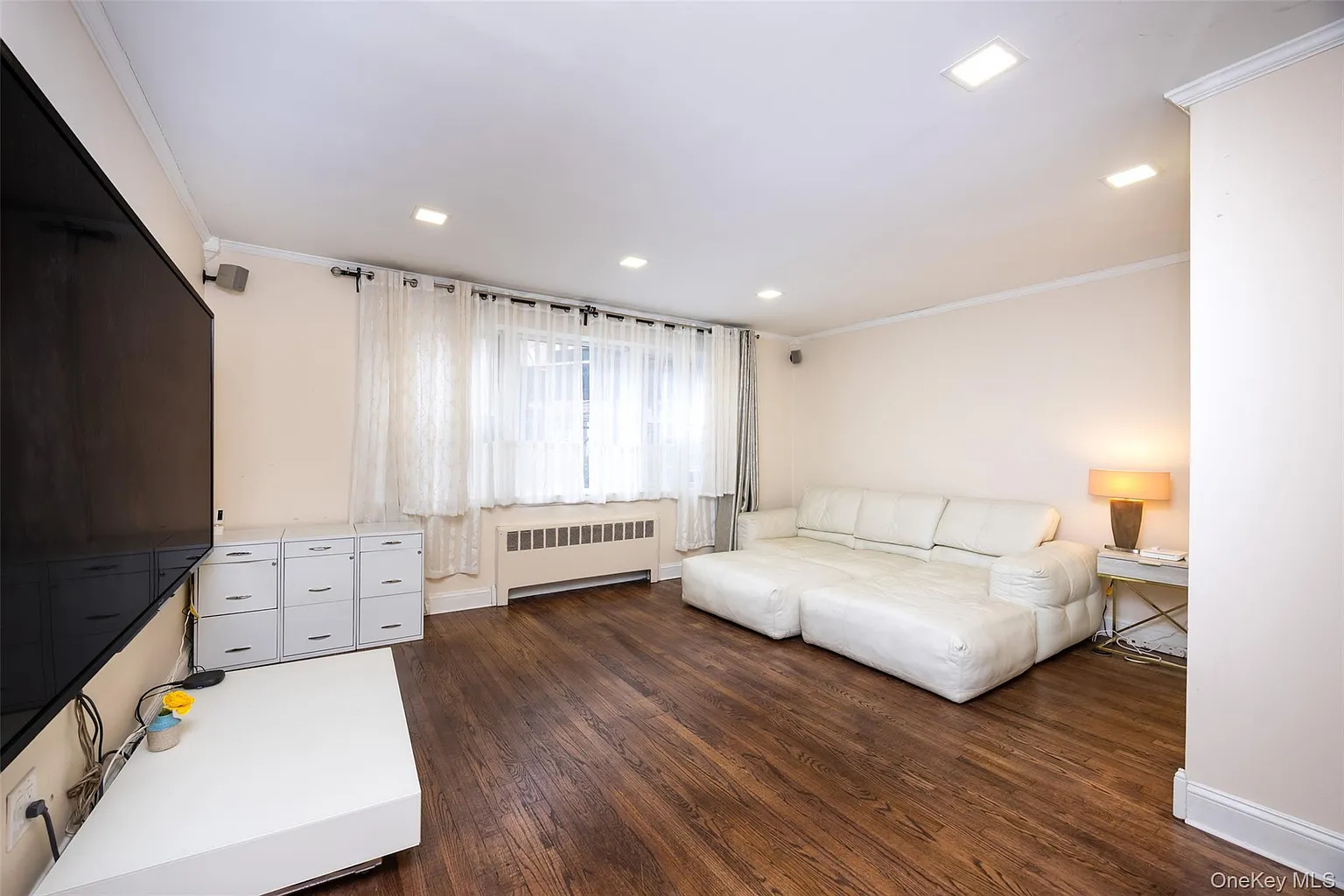 13835 Jewel Avenue #1A photo 1
