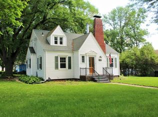 4550 Country Club Blvd, Sioux City, IA 51104