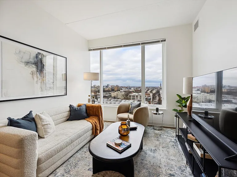 569 N 5th St #930 — Photo 9