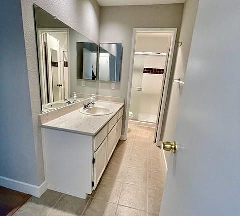 5th image of 852 Apricot Ave APT C