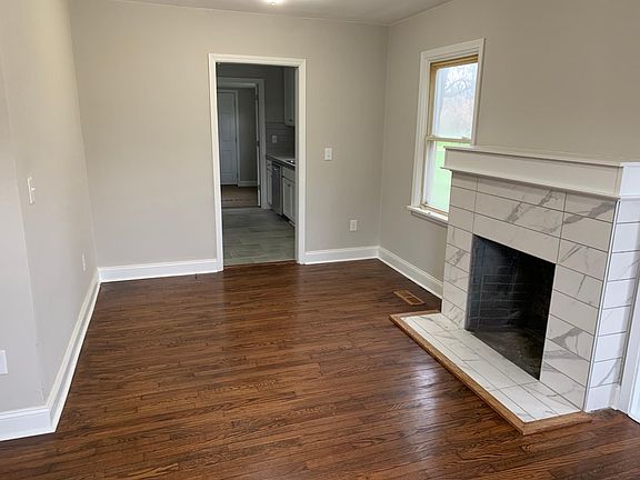 4th image of 1611 10th St NW