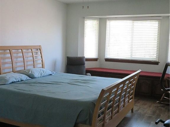 5th image of 1208 W West
