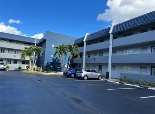 7807 Golf Circle Dr APT 205, Pompano Beach, FL 33063