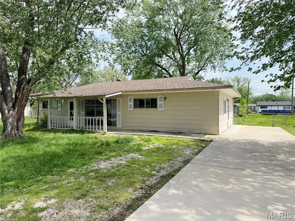 446 Kathryn Ln, Arnold, MO 63010