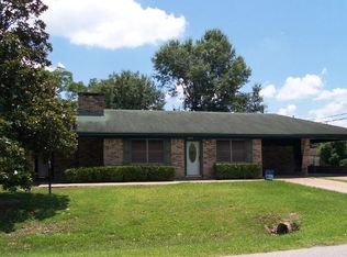 1100 N 2nd St, Silsbee, TX 77656