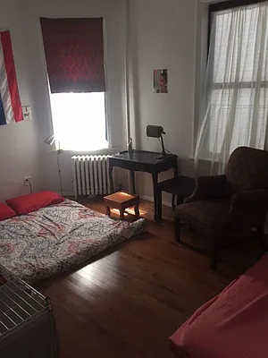 Rented by Green Home NY Realty LLC | media 2