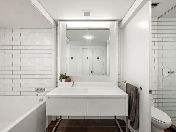 15 William Street image 4 of 10