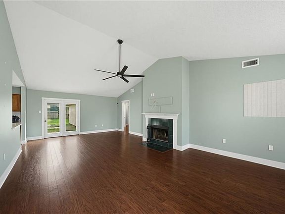 5th image of 6329 Farrel Dr