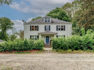 9 Jennings St, Jewett City, CT 06351