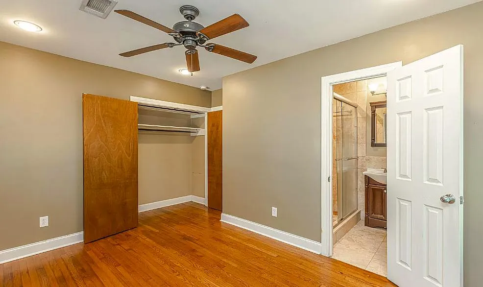 4309 Forest Park Dr — Photo 2