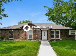 7717 Swiss Way, Rowlett, TX 75089