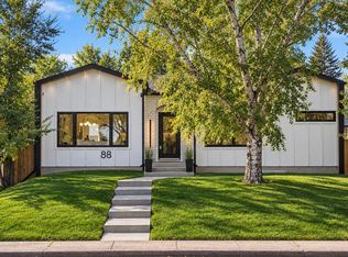 88 E Cheyenne Cres NW, Calgary, AB T2L 0Z2