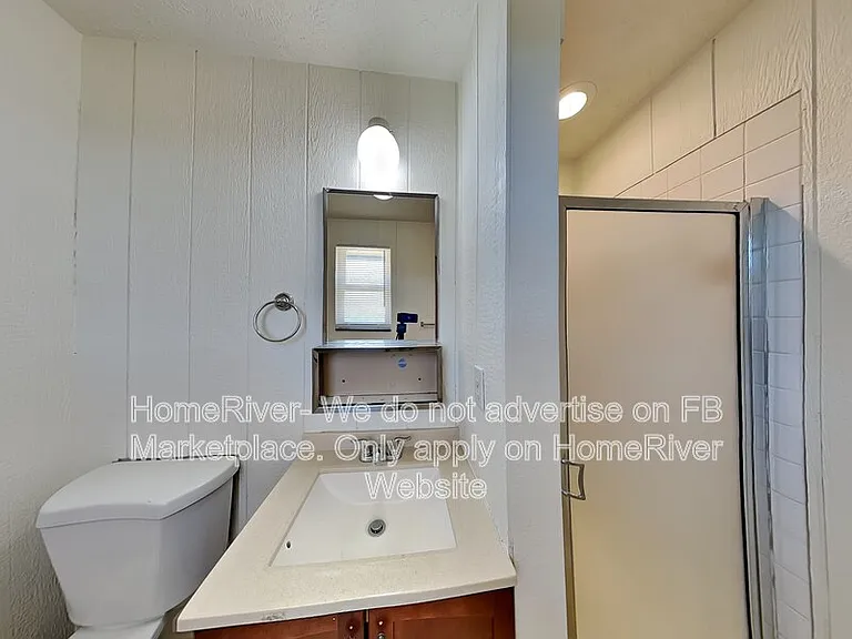 4708 S Glenrose Rd — Photo 10