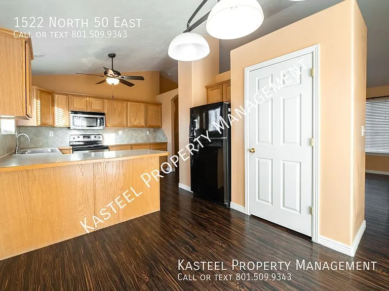 1522 N 50 E — Photo 3