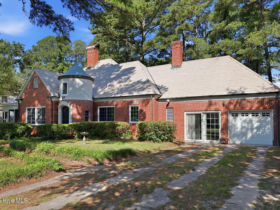 46th image of 1108 Summit Avenue