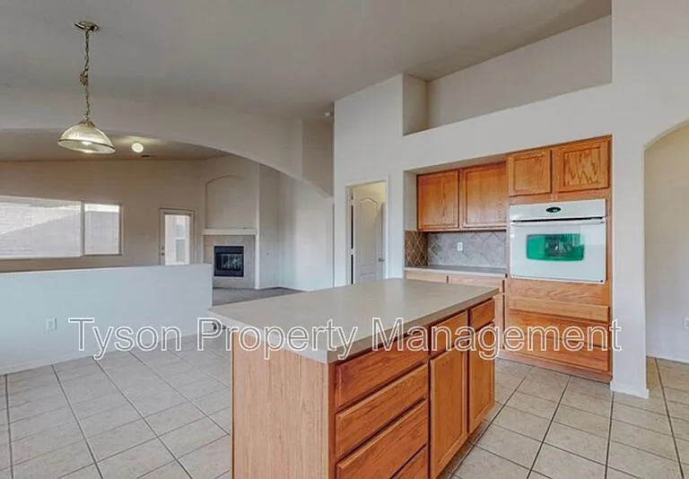 1500 Montiano Loop SE — Photo 5