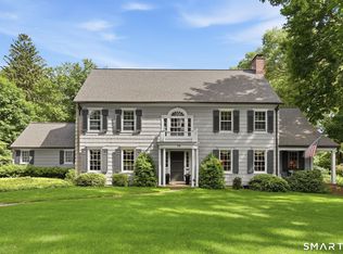 73 Inwood Rd, Fairfield, CT 06825
