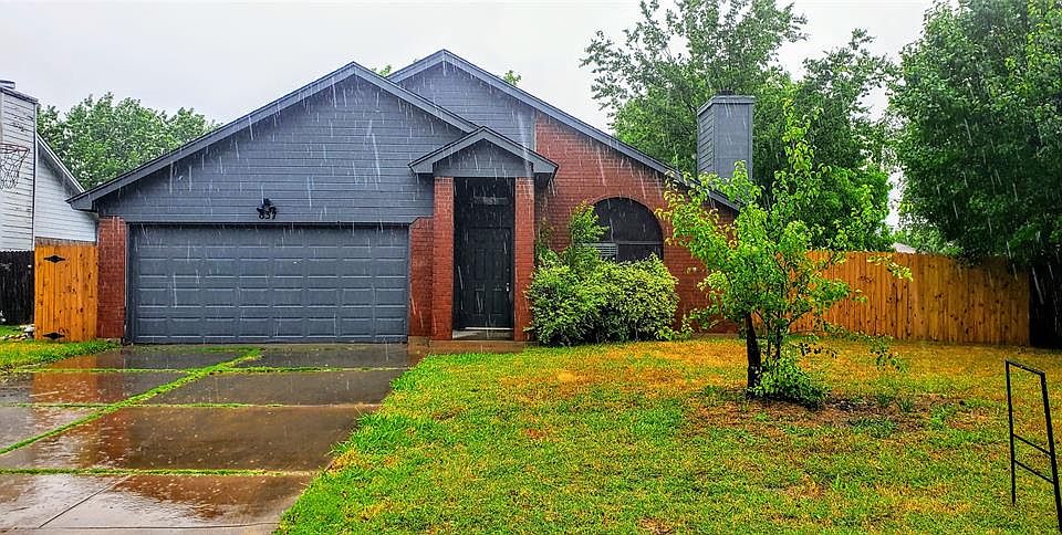 1st image of 837 Minuteman Dr