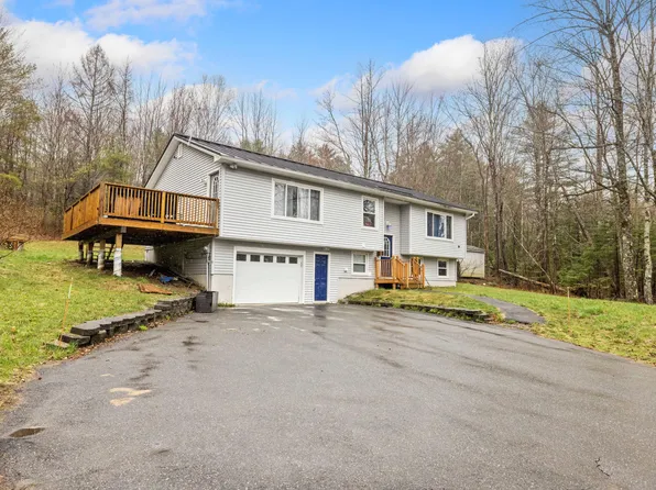 2189 Middle Road, Sidney, ME 04330