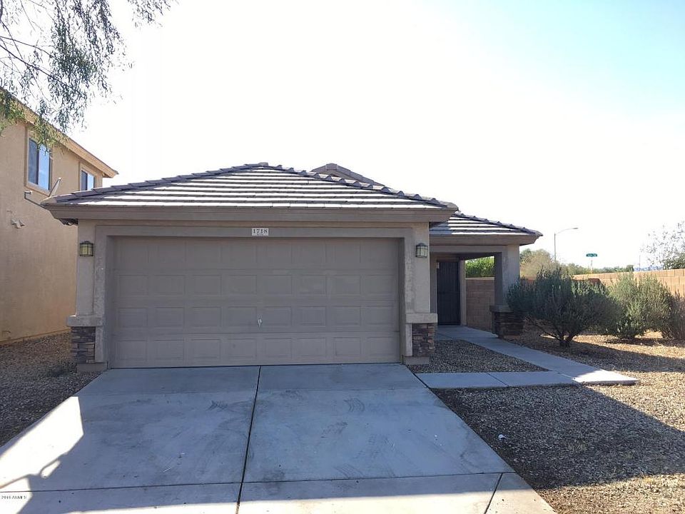 1st image of 1718 S 156th Ave
