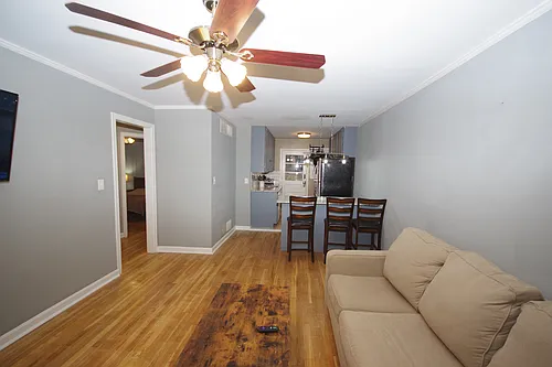 1272 Woodland Ave NE Photo 1