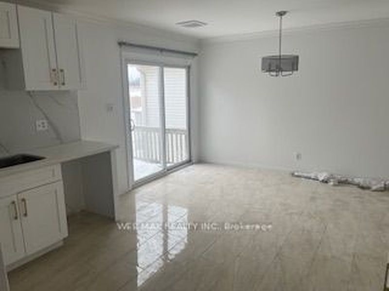 Peterborough House for rent - 5 Bedrooms — photo 3