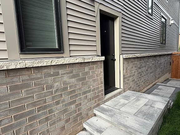 2nd image of 71 Starfire Cres #Basement