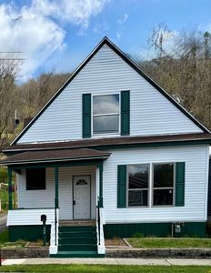 309 E Main St, Mannington, WV, 26582