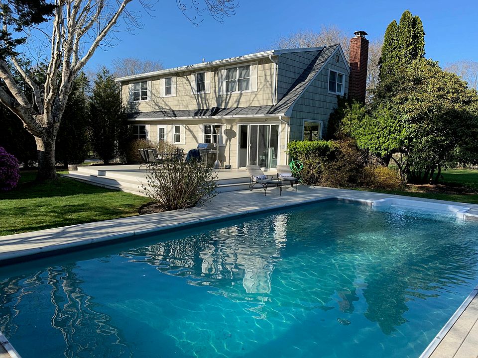 1st image of 10 Barsdis Ln #Eh