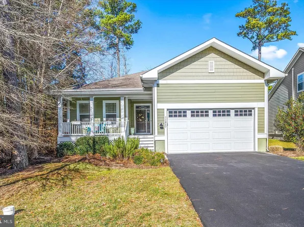 11867 Man O War Ln, Berlin, MD 21811