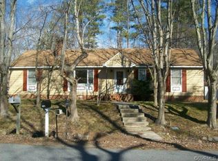 16101 Sandwave Rd, Chester, VA 23831